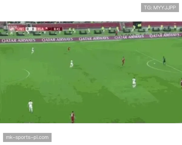 门将禁区内处理回传球与手球的判罚关键点